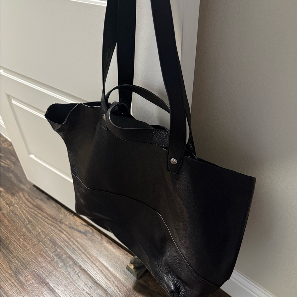 Oversized Pebbled Leather Black Tote Bag by Rag & Bone - besutiful condition